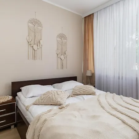 아파트 Przy Promenadzie Mistral Ii By Renters